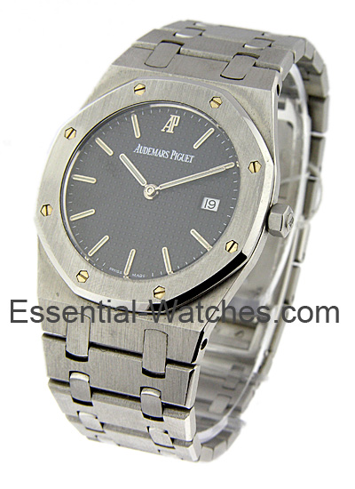 Audemars Piguet Royal Oak - Mid Size - Stainlesss Steel -   - Essential Watches