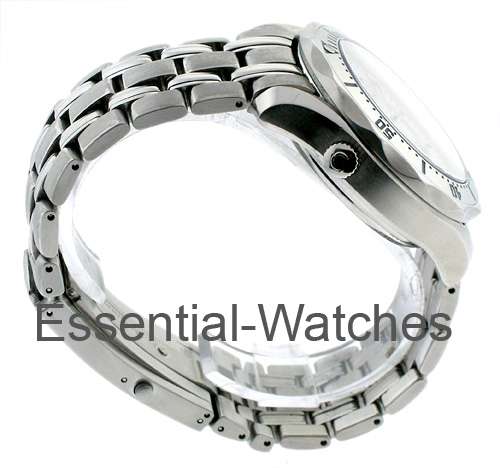 Omega Seamaster Chronograph in Steel - 2196 - Essential Watches